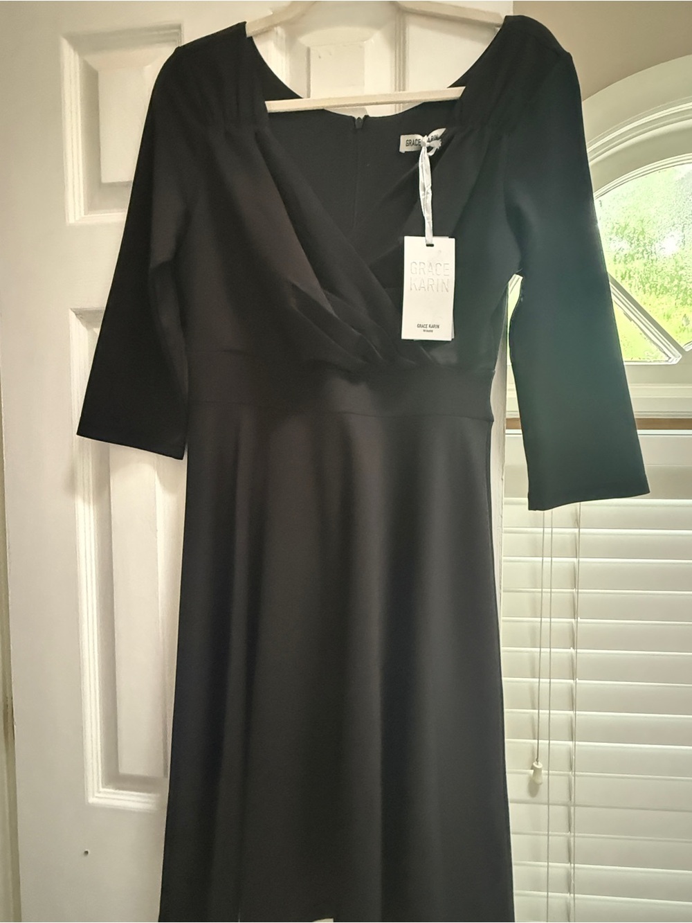 Grace Karin Black Midi V-Neck A-Line Dress. Back zipper. Little Black Dress